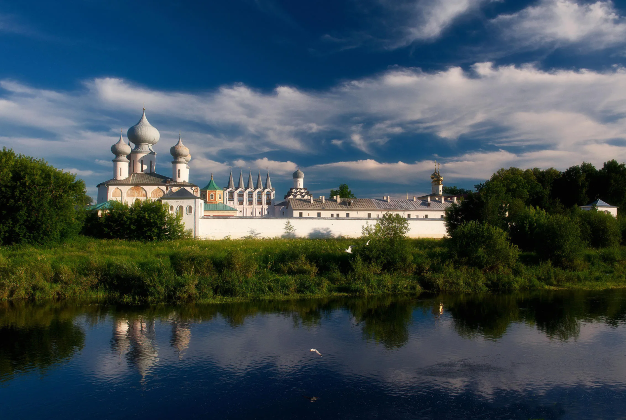 Тихвинский Богородичный Успенский мужской монастырь
