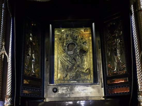 Тихвинская икона Божией Матери